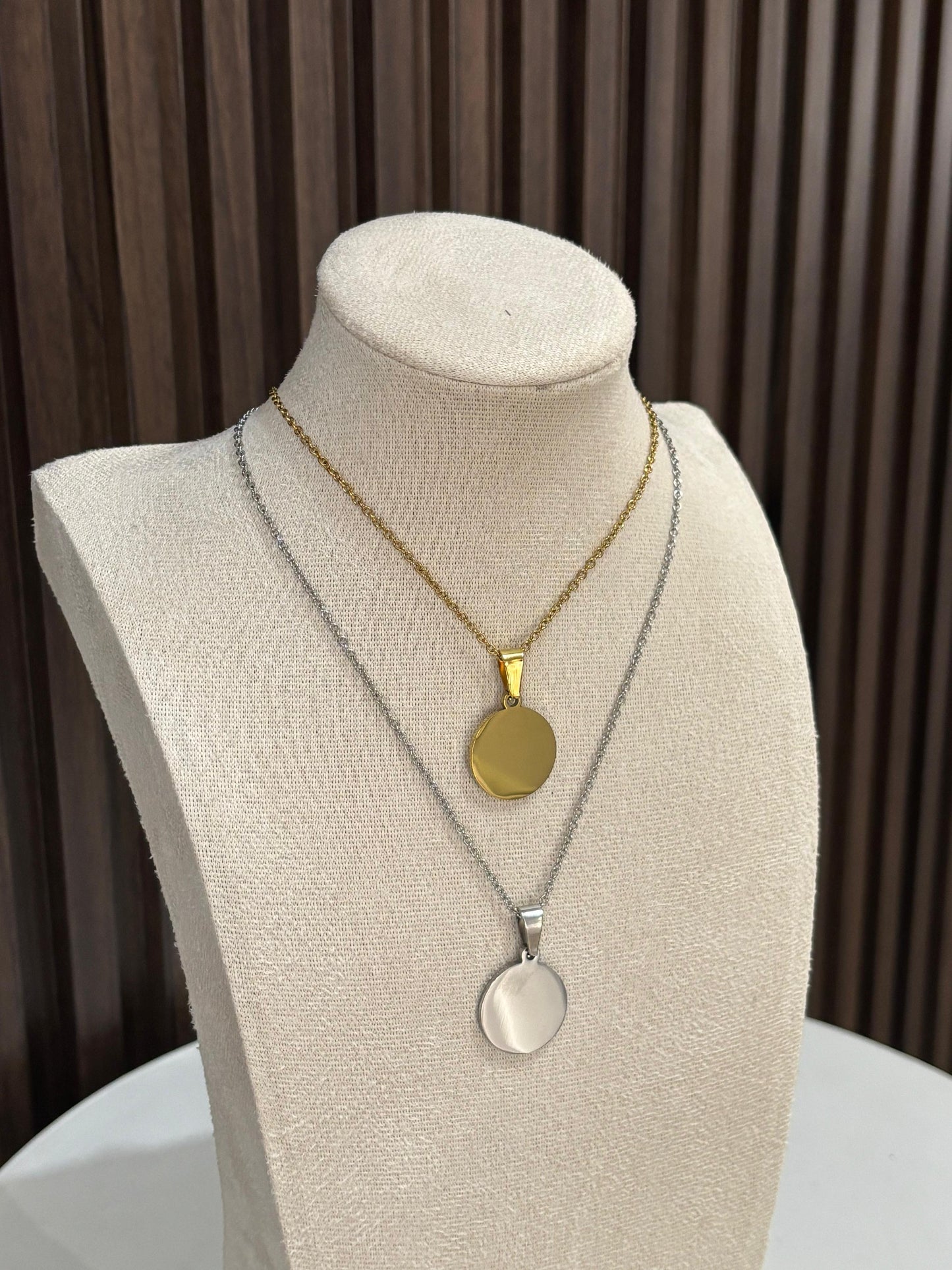 COLLAR DIJE CIRCULAR